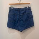 Pretty Little Thing NWT pretty little things disco fit shorts denim size 6 Photo 3