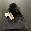 Lululemon NWT  Women’s Cable Knit Pom Beanie Black Photo 8