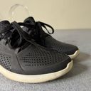 Crocs  LiteRide Pacer Womens 10 Sneakers Black Rubber Athletic Vacation Beach Photo 6