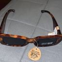 Frye & CO Sunglasses rectangle NWT Photo 8