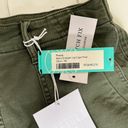 Pistola NWT  Green Mara straight leg Capri pant size 32 Photo 6