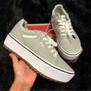 Vans  seldan platform lace up shoes sneakers women’s 8 new Photo 0