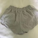 Lululemon White Hotty Hot 2.5” Shorts Photo 2