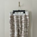 Athleta  Balance Printed Jogger Pant in Oatmeal Heather Camo Size M Photo 9