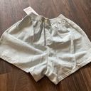 American Vintage Lazy Bird Dirty Bleached Shorts Photo 2