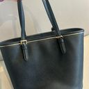 Michael Kors Black Purse Photo 1