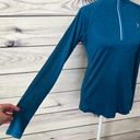 Old Navy Active Go-Dry Semi Fitted 1/4 Zip Pullover Photo 3