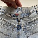 Bermuda Vintage Steel 90s cut-out high waist acid wash  jean shorts, size 7 Photo 6