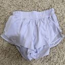 Lululemon Hotty Hot Short 2.5” Photo 0