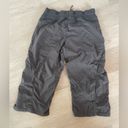 Lululemon  Windbreaker Capri Photo 1