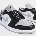 Jordan Shoes Photo 1