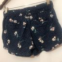 SO Dolphin Tie Front Shorts Size XS Photo 0