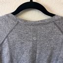 Lululemon Short Sleeve Swiftly Hip Length Grey Size 12 Photo 4