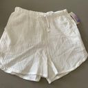 Stars Above Linen Shorts Photo 0