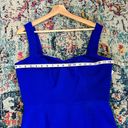 Dress the Population Electric Blue Nicole sweetheart midi dress Photo 9