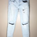 American Eagle  distressed skinny jeans size 4 light wash color holy jeans​​ Photo 2