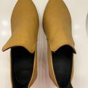 Women’s Shoes Tan Size 9 Photo 1