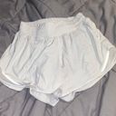 Lululemon Hotty Hot Short 2.5” Photo 1