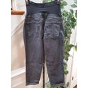 Old Navy  Women's Black Cotton Pockets Maternity Straight Leg Capri Jeans Size 8S Photo 5