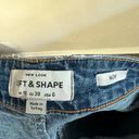 New Look  Lift & Shape High Rise Mom Denim Jeans Medium Wash size 6 TALL Photo 3