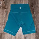 Lululemon FINAL PRICE Wunder Train High-Rise Short 6” Photo 2