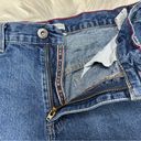 Tommy Hilfiger  Vintage Y2K 2000s Denim Cutoff Jean Shorts Size 8 Classic Fit Photo 4