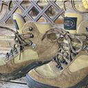 The Mountain Women's Size 7 Vasque Suede Hiking Treking Boots Photo 0