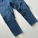 J. McLaughlin  Slim Straight Jean size 6 in Light Rinse Wash Photo 2