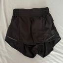 Lululemon Hotty Hot Short 2.5” Photo 0