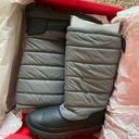 Hunter insulated snow boot tall Photo 1