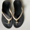 Olukai  Ho’opio Sandals bubbly/ black size 7 flip flops Photo 4