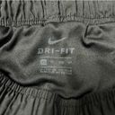 Nike Dri-Fit Shorts Photo 3