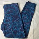 L.L.Bean  women’s size small blue, Paisley and floral leggings. Photo 0