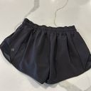 Lululemon Hotty Hot Short II 2.5” Black Photo 1