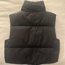 Cropped Puffer Vest Black Size M Photo 1