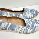 Life Stride  Womens Size 5.5 Blue Bloom 2 Slip On Flat Shoes Photo 0