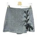 DO+BE  Lace Up Plaid Skort Black Gray Size Medium Photo 0