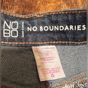 No Boundaries NOBO | juniors distressed bootleg jeans. Size: 13 Photo 3