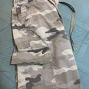 American Eagle Outfitters Cargo Pants Photo 2