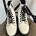 Qupid Size 7 White Combat Boots Photo 0