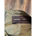 The North Face  womens green outdoor hiking shorts size 6 green Photo 5