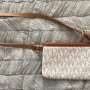 Michael Kors Belt Bag Photo 3