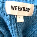 Weekday  waffle knit oversized sweater blue sky size small Photo 4