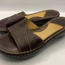 Born concept  BOC Women's Sandals Size 8M Strapped Brown Slip On EUC Photo 2