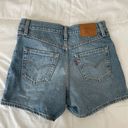 Levi’s 80s Mom Shorts Photo 2