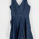 Vineyard Vines  Blue Chambray Cotton V-Neck Sleeveless Fit & Flare Dress Size 4 Photo 2