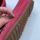 Minnetonka  size 4 pink Thunderbird beaded moccasin Photo 6