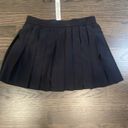 Alo Yoga ALO Varsity tennis skirt in black Photo 6