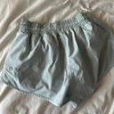 Lululemon Hotty Hot Short 2.5” Photo 2