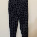 Betabrand  Journey Skinny Pants Shibori Pattern Ankle Length Gray Small Photo 8